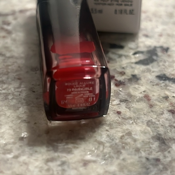 Chanel Rouge Allure Laque Ultra Sine Liquid Lip Color BNIB - Picture 3 of 7